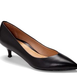 Vionic Josie kitten heels